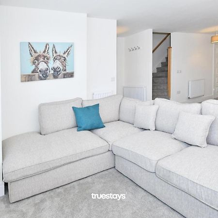 Regal House By True Stays - 3 Bedroom House In Stoke-On-Trent מראה חיצוני תמונה