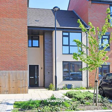 Regal House By True Stays - 3 Bedroom House In Stoke-On-Trent מראה חיצוני תמונה