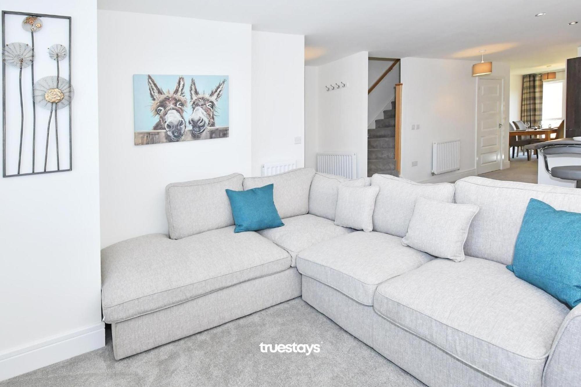 Regal House By True Stays - 3 Bedroom House In Stoke-On-Trent מראה חיצוני תמונה
