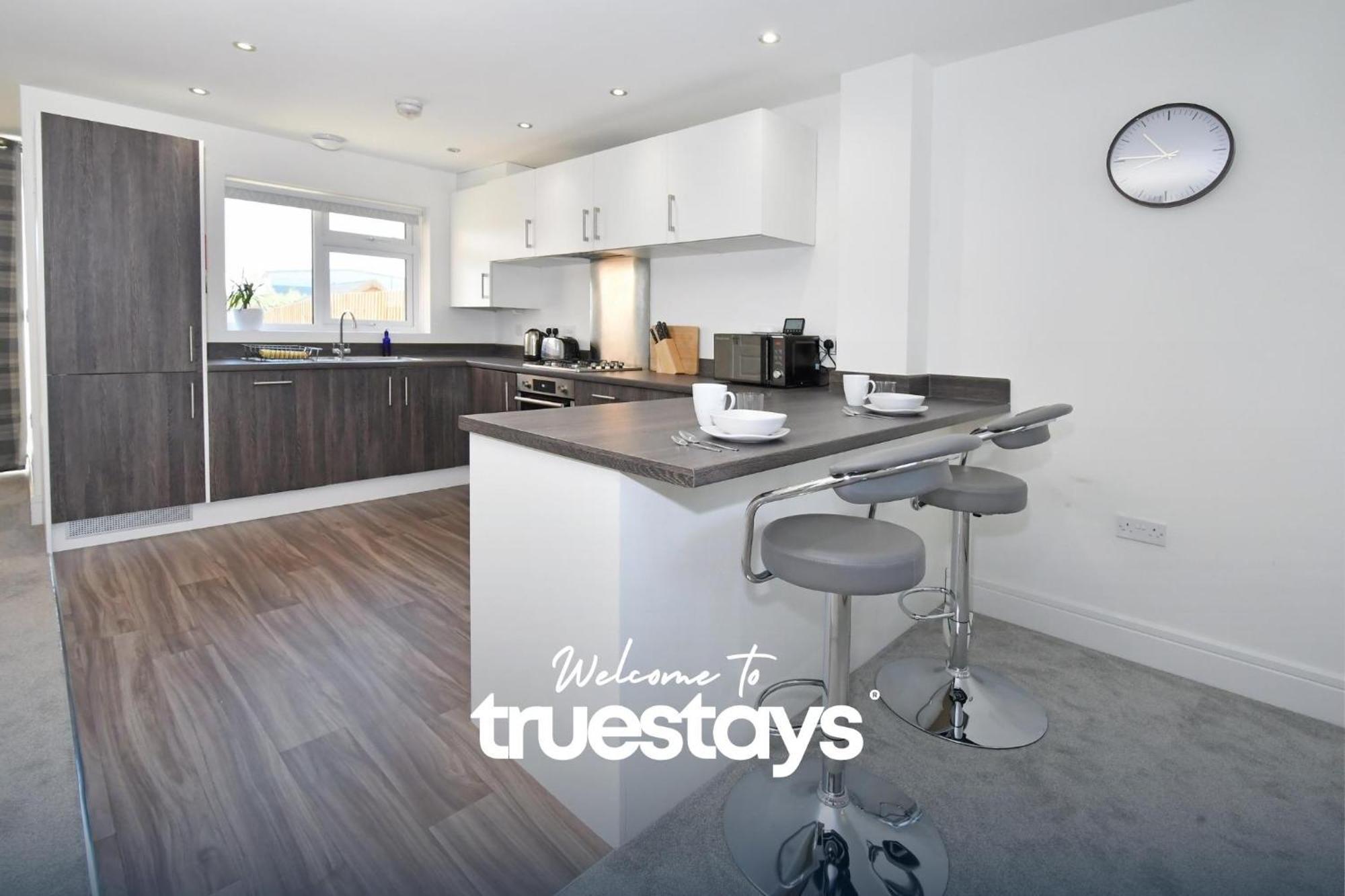 Regal House By True Stays - 3 Bedroom House In Stoke-On-Trent מראה חיצוני תמונה