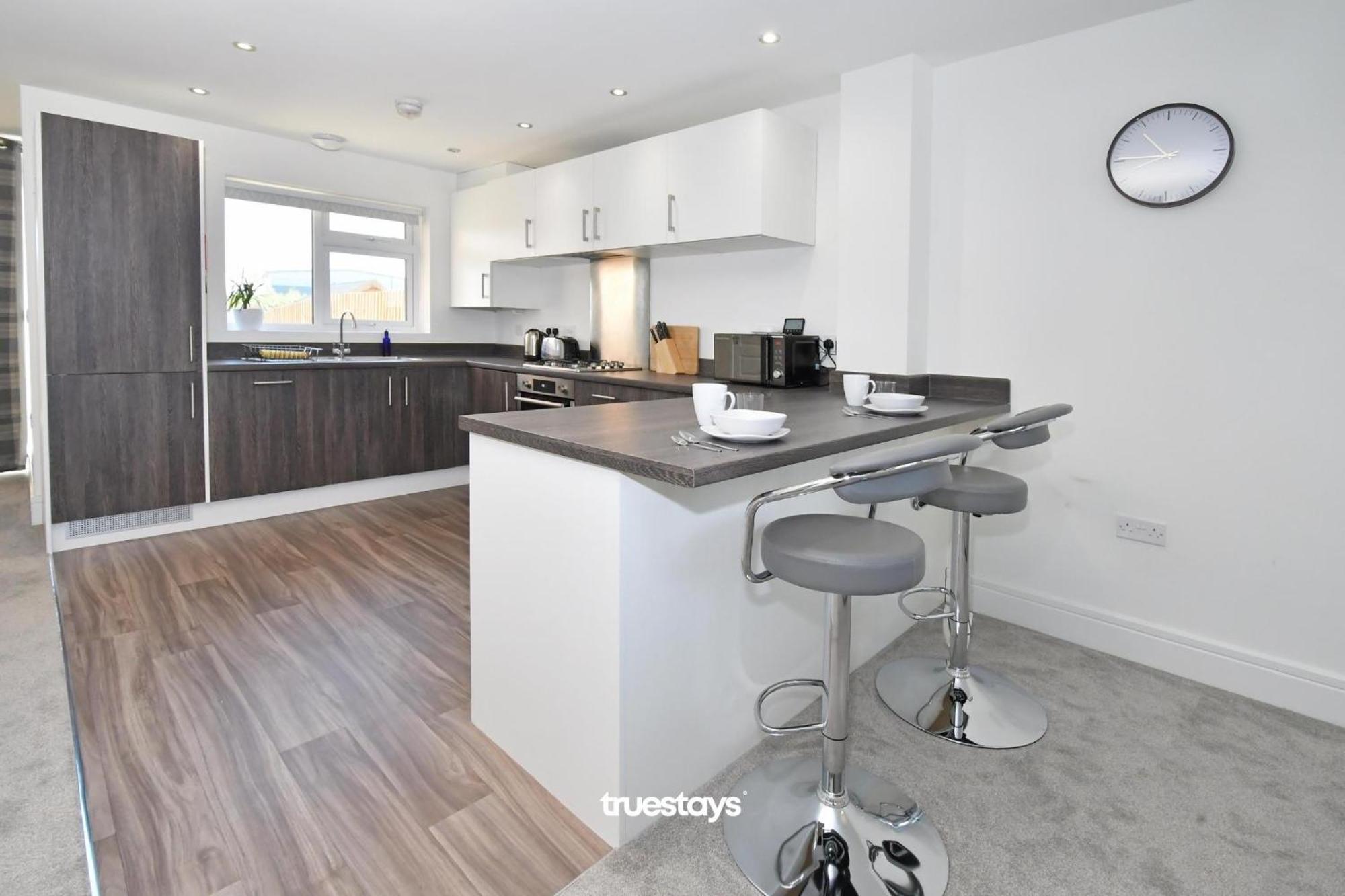 Regal House By True Stays - 3 Bedroom House In Stoke-On-Trent מראה חיצוני תמונה