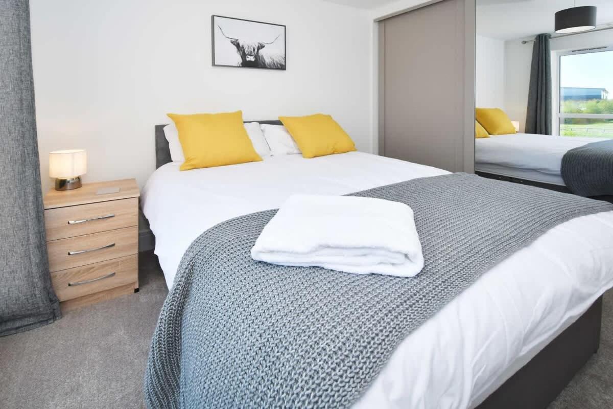 Regal House By True Stays - 3 Bedroom House In Stoke-On-Trent מראה חיצוני תמונה